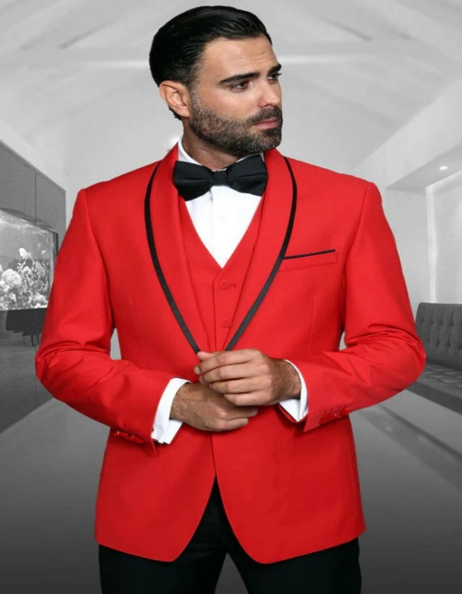 Czerwony smoking męski: Elegancja w kroju tailored, gotowy na wielkie wyjście, błyskawica stylu.